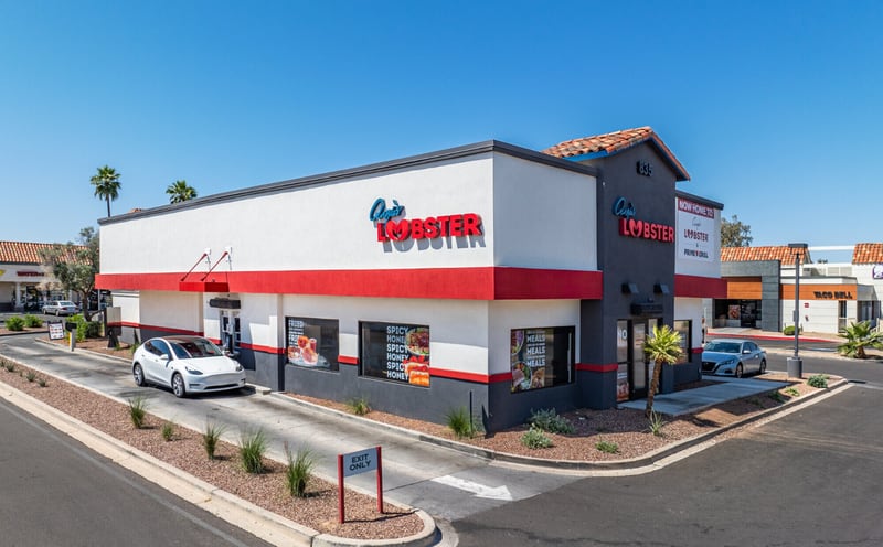 3 Star Retail Storefront, Pepperwood Plaza